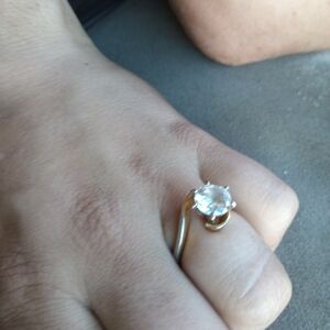 Elegant Gold Ring with Clear Gemstone